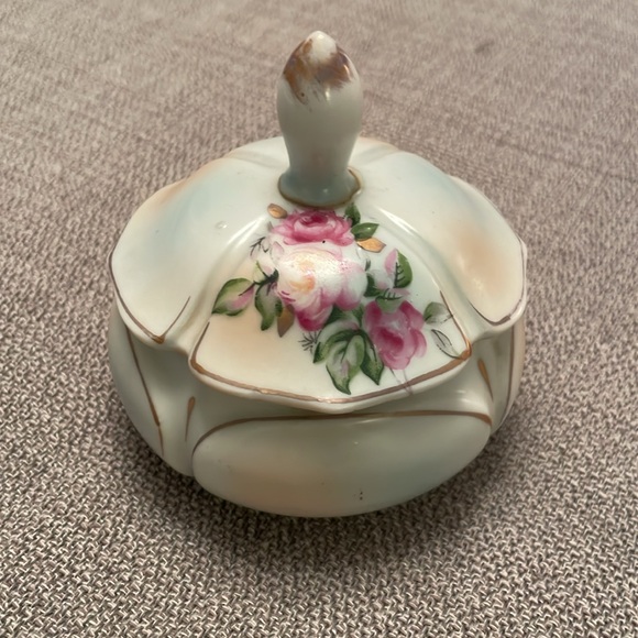 Vintage Rare Thames Hand Painted Porcelain Trinket Dish with Lid No Flaws - Picture 10 of 11